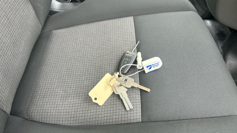 Ford Transit 350 L2 Diesel Fwd 2.0 EcoBlue 130ps Leader Tipper [1 Way]